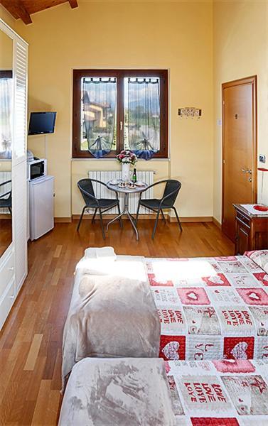Bed & Breakfast Milu Cuneo Buitenkant foto