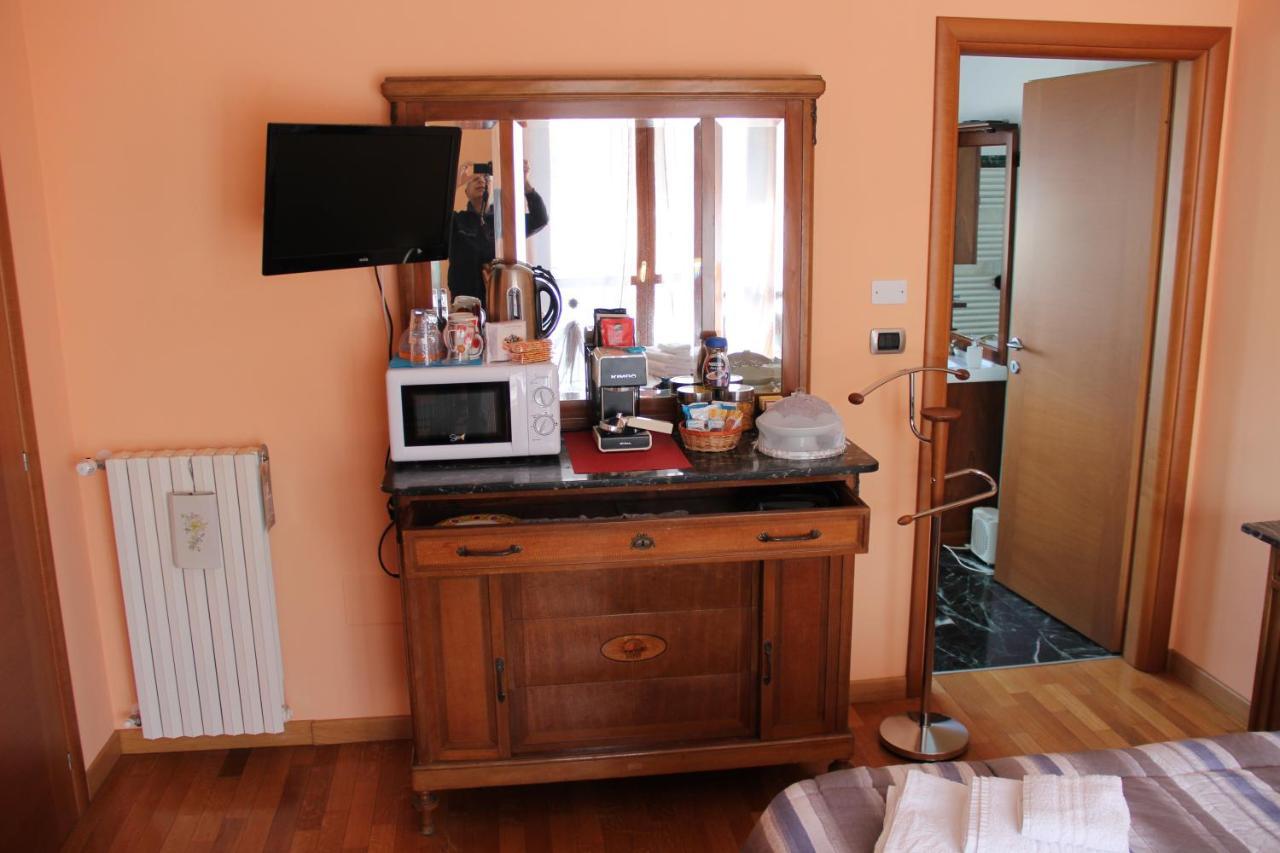 Bed & Breakfast Milu Cuneo Buitenkant foto